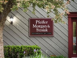 https://www.pilawyers.com/ website
