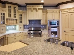 https://bradentonkitchenremodels.com/ website